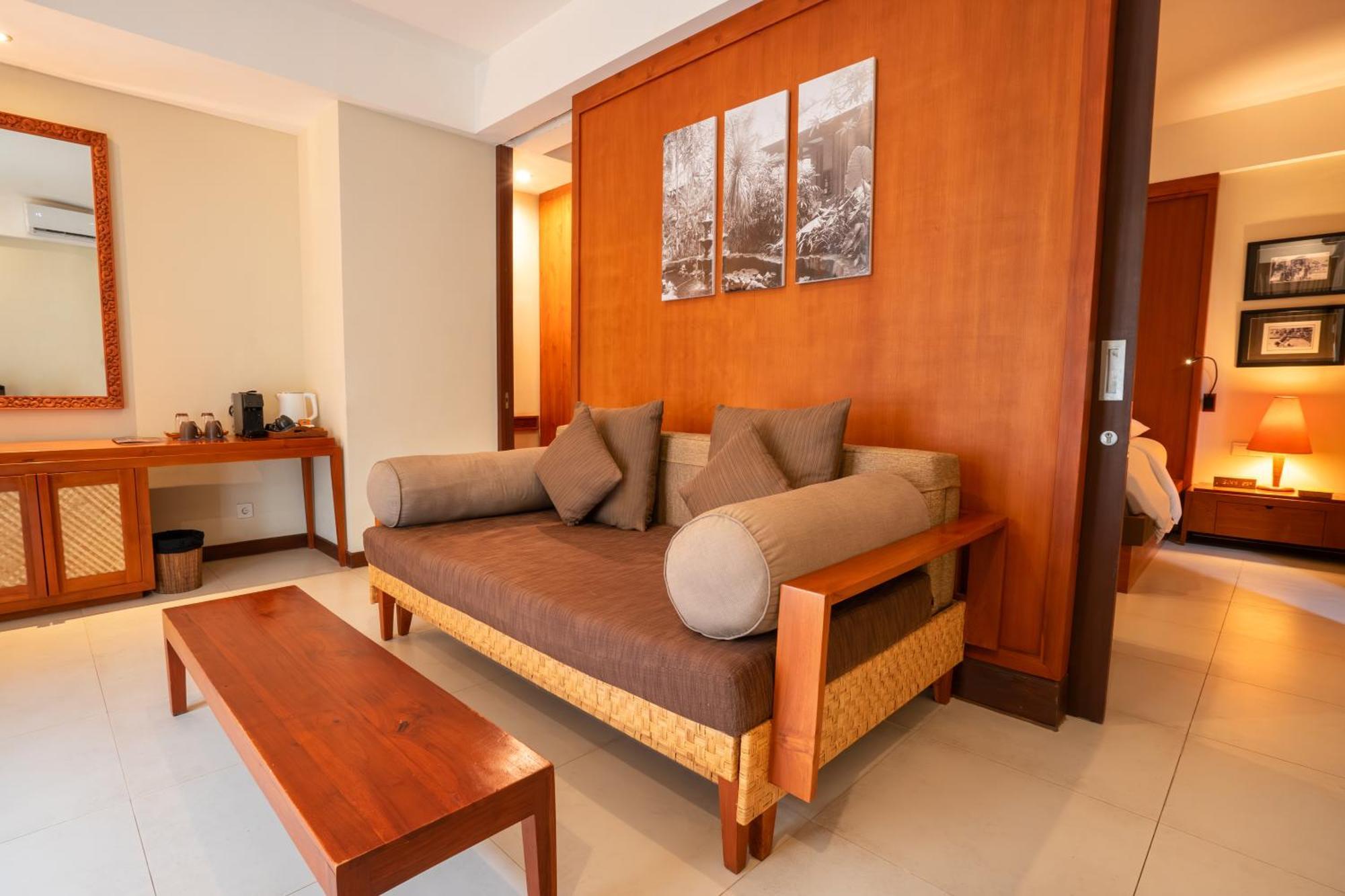 Kuta Seaview Boutique - Chse Certified